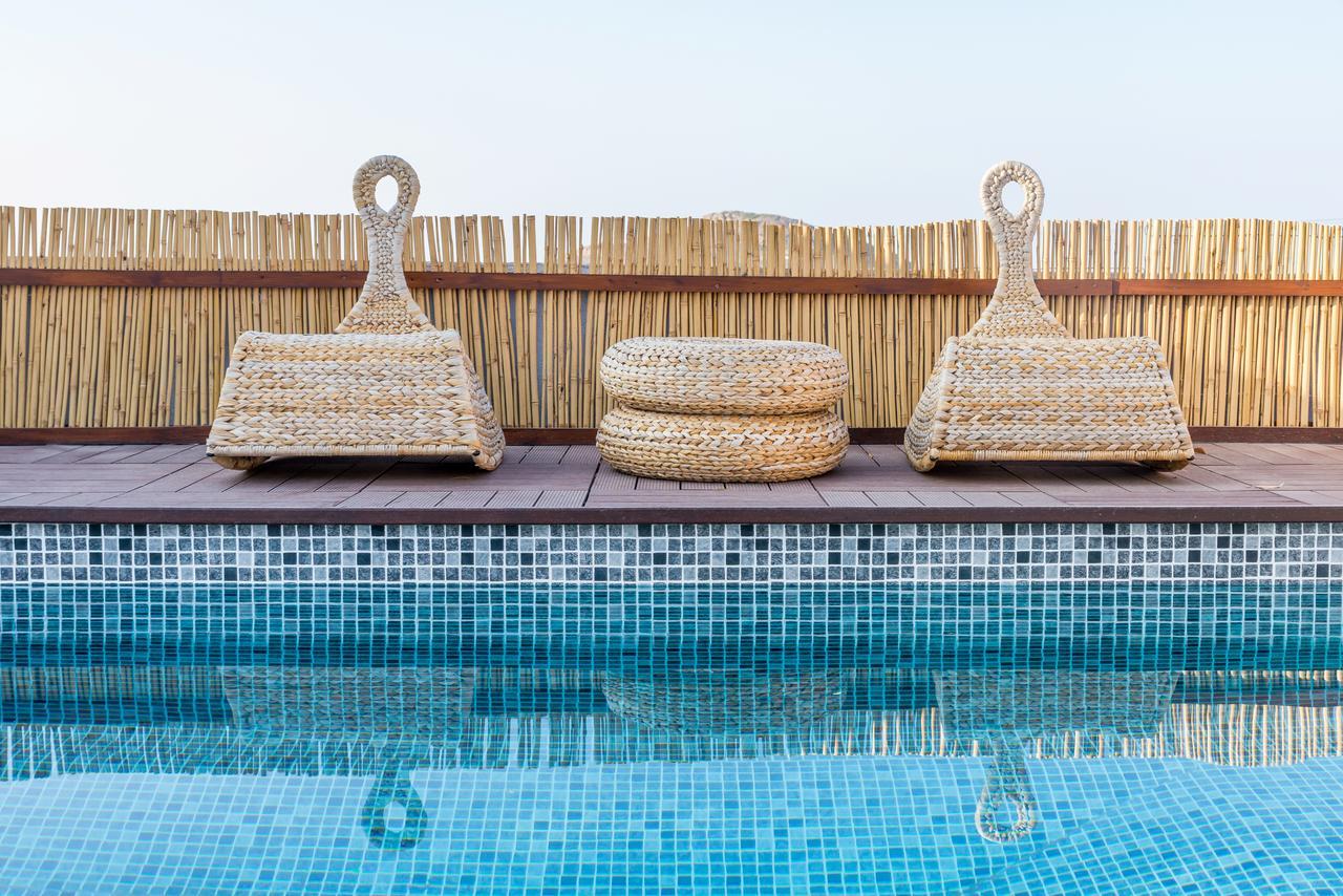 פלאקה Eiriana Luxury Suites מראה חיצוני תמונה